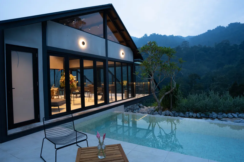 Pool overlooking the mountains at sunset
